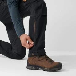 FJÄLLRÄVEN KEB TROUSERS M LONG Herren - Trekkinghose 16 FJÄLLRÄVEN KEB TROUSERS M LONG Herren - Trekkinghose -Outdoor-Ausrüstung 5637516282 n keb trousers m long fjaellraeven 24
