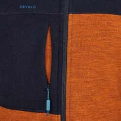 Devold NIBBA PRO MERINO JKT HOOD M Herren - Wolljacke -Outdoor-Ausrüstung 5638029723 c nibba pro merino jkt hood m devold 24